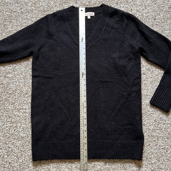 philosophy black sweater - Picture 3 of 3